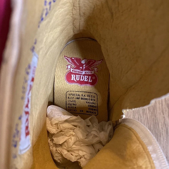 Rudel White Ostrich Skin Pointy Toe Western Ankle Boot size 6 - Picture 13 of 16